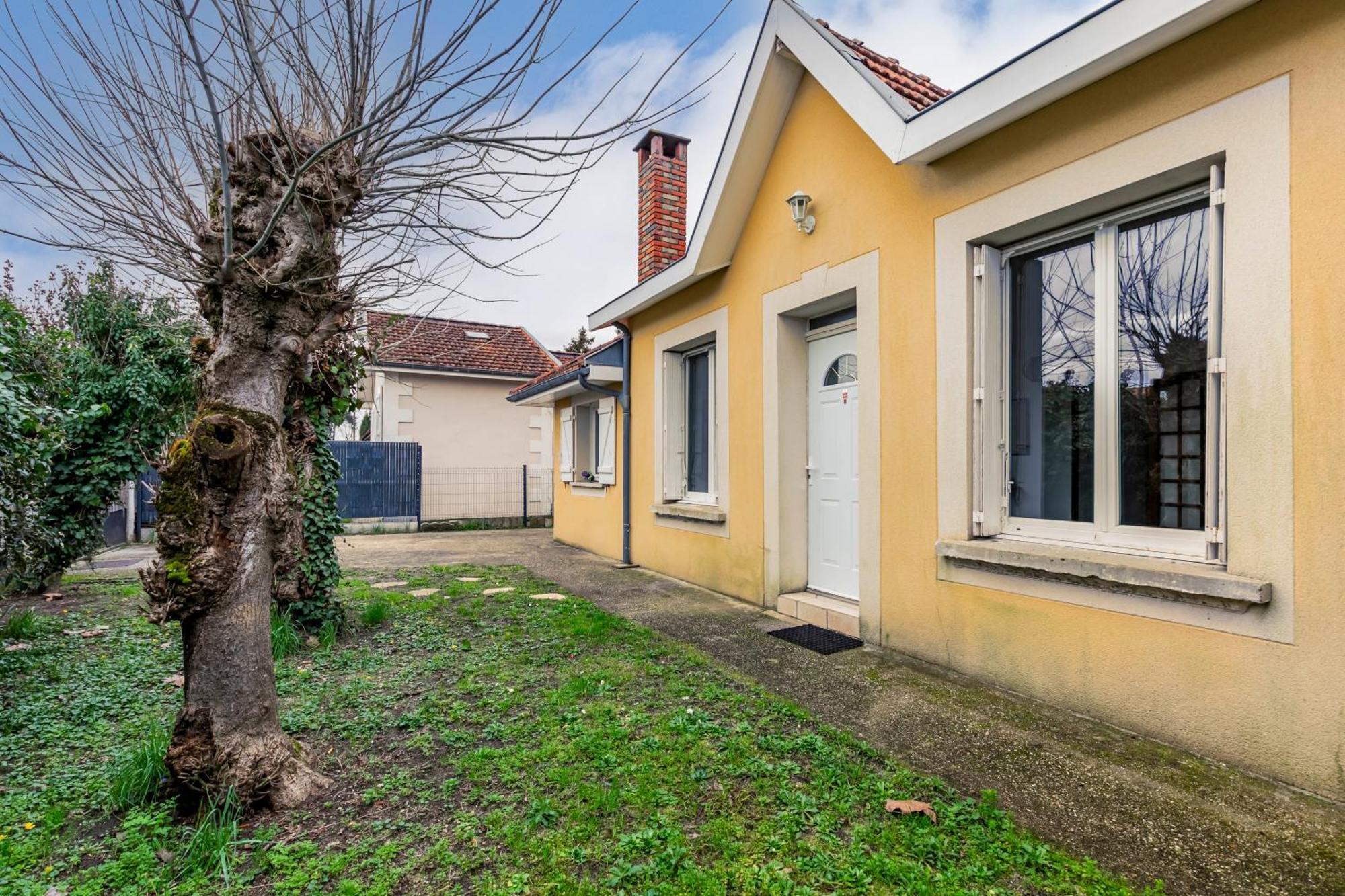 Maison Arcachonnaise Sur Merignac Extérieur photo